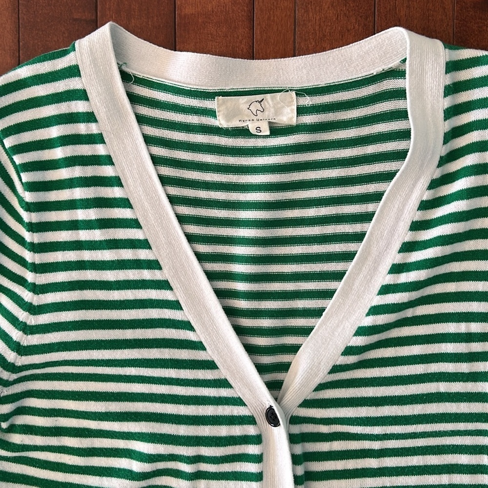 $5 Women’s Green and White Stripe Black Button Vneck Long Cardigan Sweater Small - Picture 2 of 5
